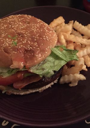 Una foto de Hamburguesas hechas en casa 😍😘😚