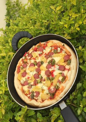 A picture of Homemade pan pizza(no oven).