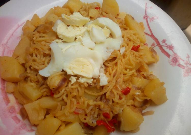 How to Make Speedy Potatoes and noodles