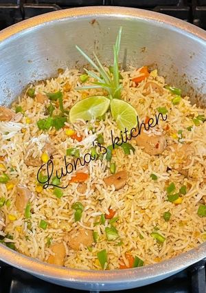 A picture of Chinese Fried Rice:.