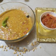 A picture of Daal with Chatni.