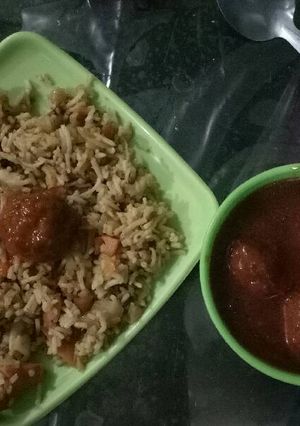 A picture of Chinese Manchurian.