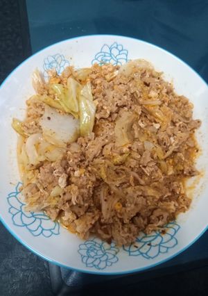 รูปของ ลาบหมูสับ+ไข่/ผักกาดขาว