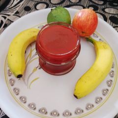 A picture of Mixed fruit jam.