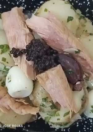 Una foto de Papas aliñás