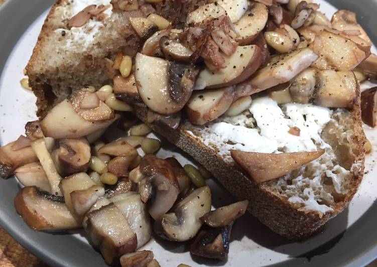 Steps to Make Award-winning Quick mushroom lunch