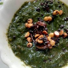 Spinach chutney A picture of Spinach chutney.