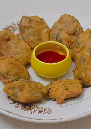 A picture of Galaka (Nenua) fritters.