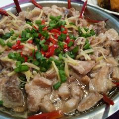 A picture of Steamed Pork Meat with Salted Shrimp Sauce.