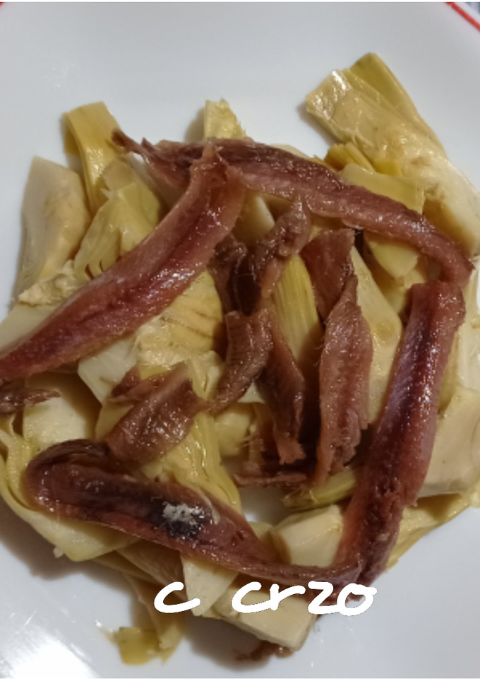 Una foto de Alcachofas con anchoas