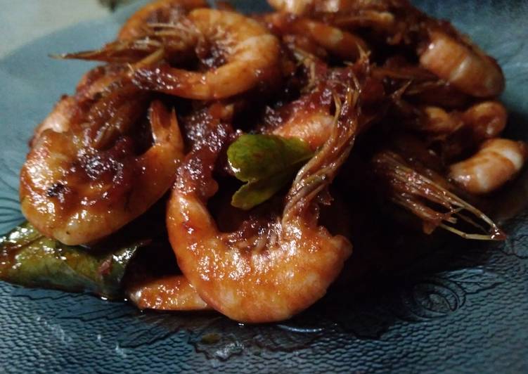 Cara Gampang Membuat Balado udang pedas manis Anti Gagal