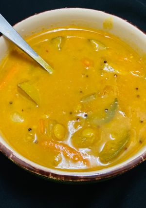 A picture of Small onion sambar/south Indian special sambar.