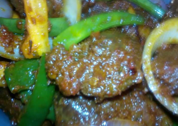 Gizzard sauce with vegetables