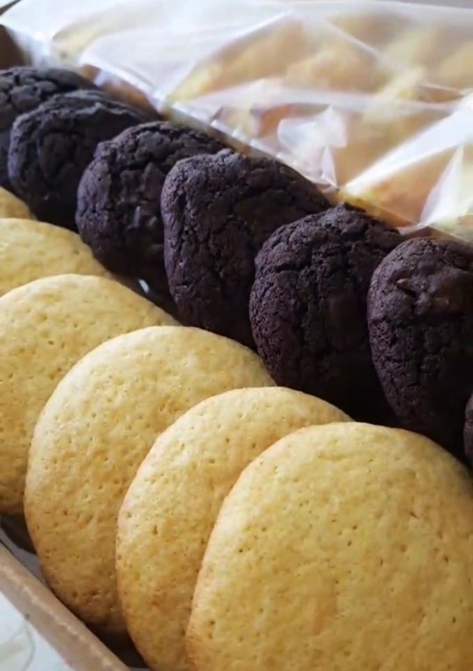 Una foto de Galletitas americanas (comunes y de chocolate)