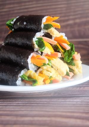 Hình của món Kimbap mini.