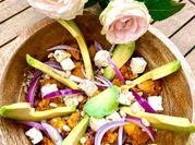 Une photo de salade de quinoa