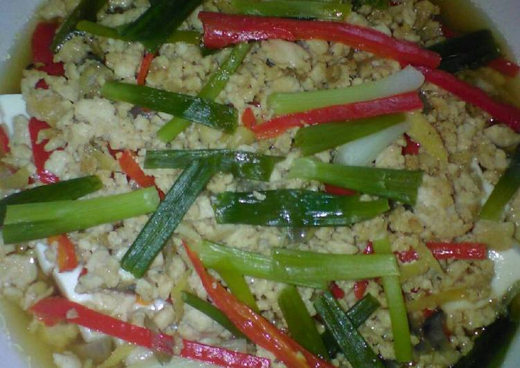Steam Tofu With minced Chicken(tahu kukus dengan Ayam giling)