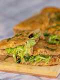 Focaccia Integrale ripiena di Puntarelle, Alici e Taggiasche