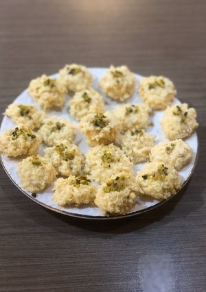 عکسی از دستور شیرینی نارگیلی بدون فر