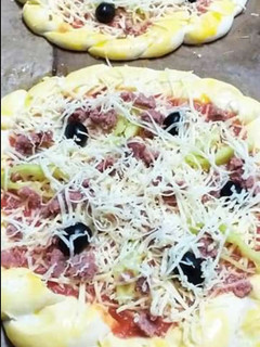 صورة لوصفة بيتزا