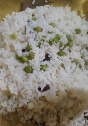 A picture of Matar pulav.