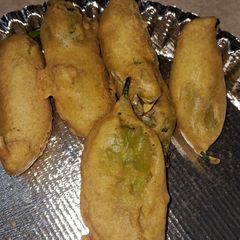 A picture of Bharela marchana bhajiya.
