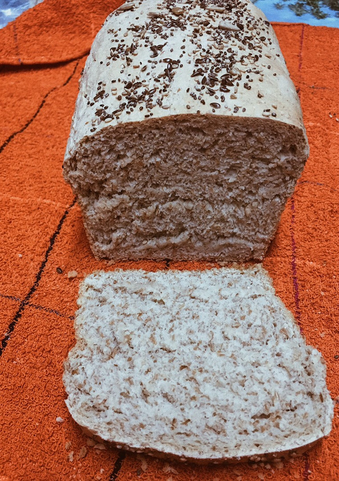 Una foto de Pan Lactal 100% integral