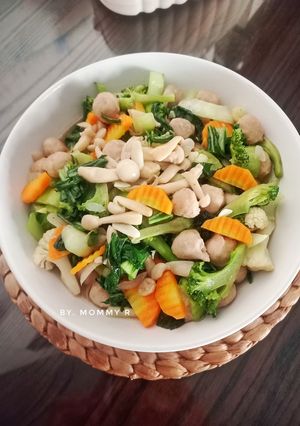 Foto resep Capcay with Shimeji Mushroom