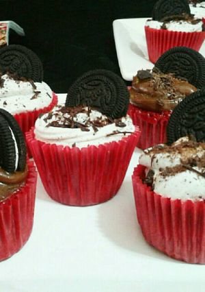 Una foto de Cupcakes de Red Velvet ♡