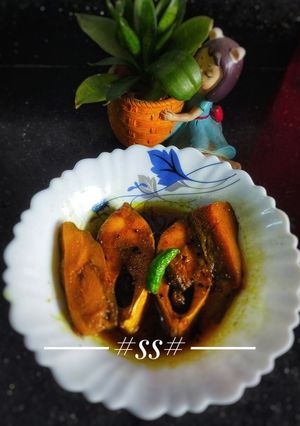 A picture of "Bengali Hilsa fish curry with Brinjal" #Cookpad.