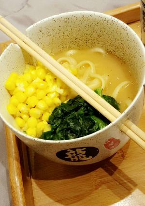 A picture of Miso ramen.