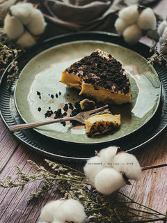 Gambar 3-Ingredient Microwave Biscoreo Cheesecake