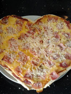 Una foto de Pizza de San Valentín