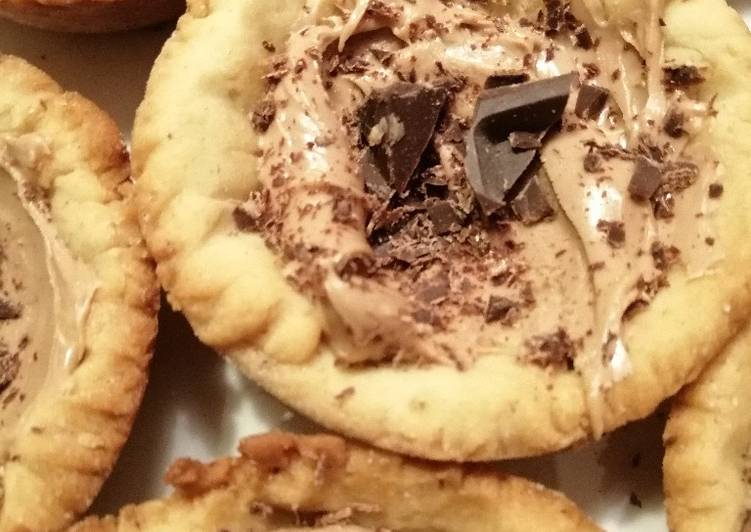 Recetta di Favorite Mini crostatine con crema di mandorle e cioccolato fondente