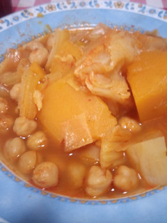 Una foto de Guiso de garbanzos con calabaza