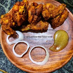 A picture of Chicken pakoda.