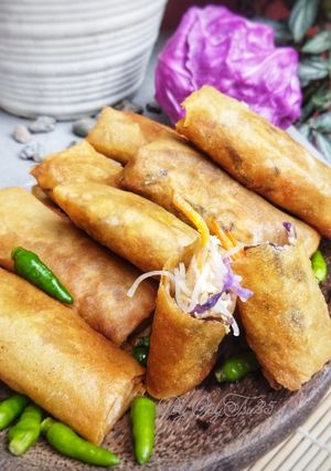 Foto resep ℂℍ𝔸 𝔾𝕀𝕆 𝕒.𝕜.𝕒 𝕍𝕚𝕖𝕥𝕟𝕒𝕞𝕖𝕤𝕖 𝕗𝕣𝕚𝕖𝕕 𝕤𝕡𝕣𝕚𝕟𝕘 𝕣𝕠𝕝𝕝