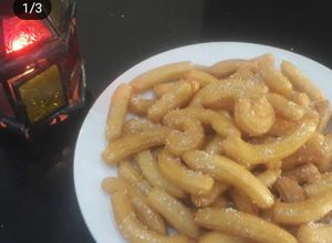 صورة لوصفة بلح الشام او عجينة الشو الأكلير 😋