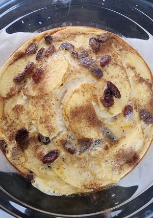 A picture of Apple Custard Pudding.