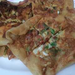 A picture of Martabak Kol ala India.