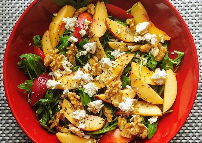 Nectarine feta salad