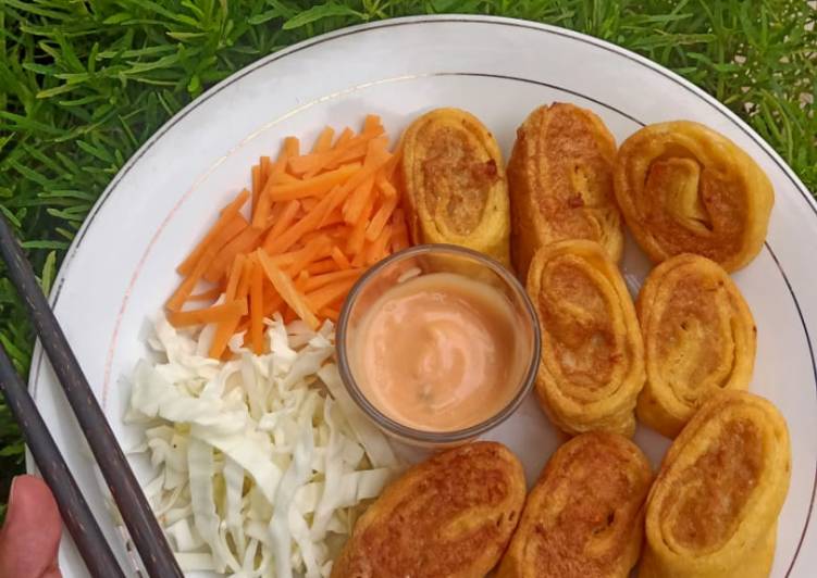 Cara Gampang Memasak 32. Chicken Egg Roll ala Hokben yang Enak