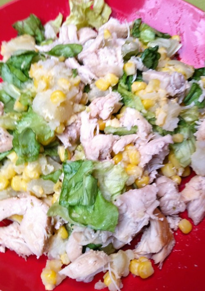 Una foto de Ensalada de Salpicón de Pollo 🥗