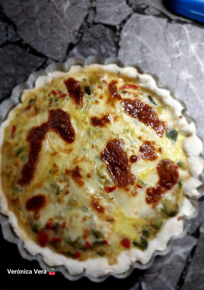 Una foto de Tarta de zapallito verde masa casera sin tacc