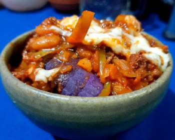 Easy Fast Cooking Steamed sweet potato with chilli con carne Delicious Perfect