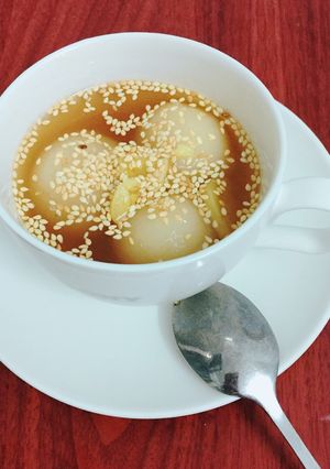 A picture of Chè trôi nước.