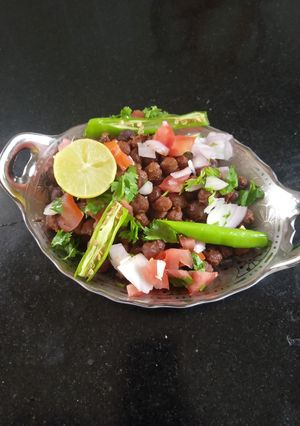 A picture of Chatpata Chana Chaat.