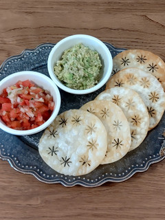 A picture of ★Kawaii (lovely) Chips with two dipping sause★.