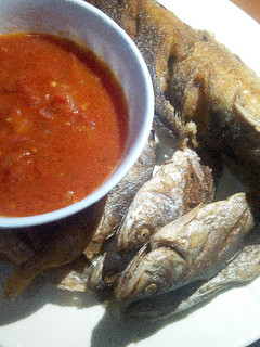A picture of Fried Mud fish with gravy #FishContest.