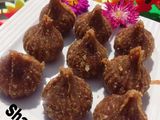 Poha Jaggery Modak